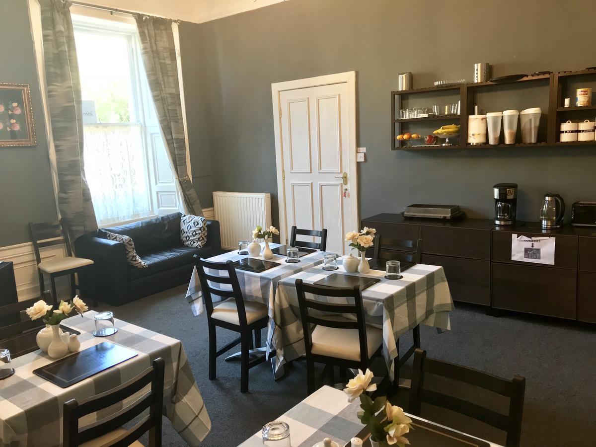 16 Pilrig Couette-café 3*